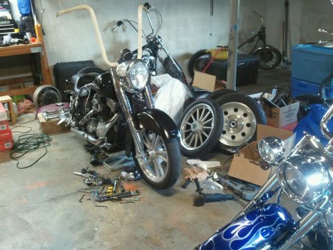2009 Harley-Davidson Super Glide photo