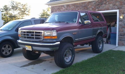 1993 Ford Bronco photo