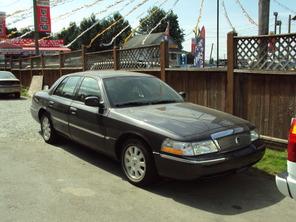 2004 Mercury Marquis “Cruiser”