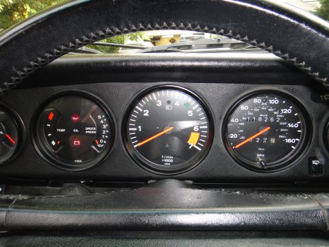 1986 Porsche 911 - Dashboard view of a 1986 Porsche 911 interior, the tachometer and speedometer.