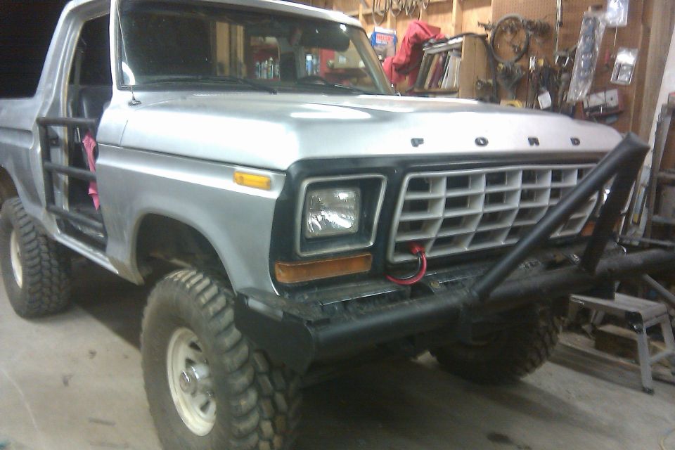 1978 Ford Bronco with custom front bumper and roll cage doors