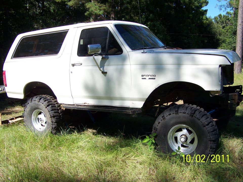 1989 Ford Bronco “Rock Crusher Resurected”
