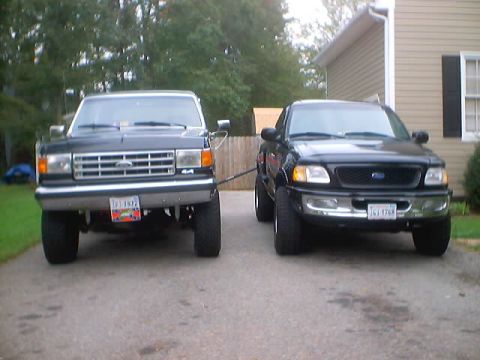 1989 Ford Bronco - 89 bronco 97 f-150