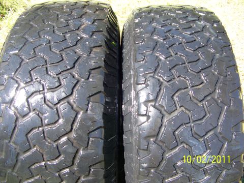 1986 Ford Bronco - 2 BFG 33x12.50x15 40% tread with some fender rash