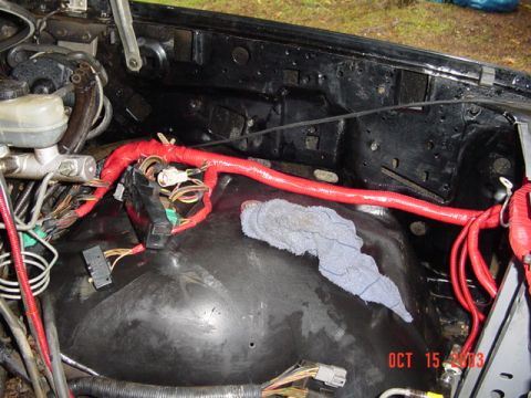 1989 Ford Bronco - Drivers side getting cleaned up