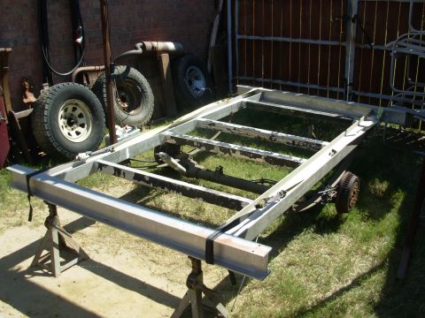 2004 Land Rover Land Rover - The floor joists are a snug fit.