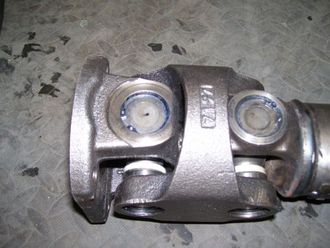 1991 Ford Bronco - Custom driveshaft, started life as a front shaft for a F-350. 1350 U-joints with a custom 1350/1330 joint for the pinion flange. For inform…