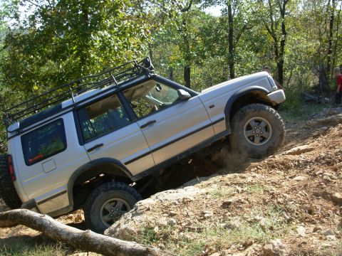 1983 Ford Bronco - Wrangler Rocks