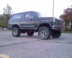 1984 Ford Bronco photo