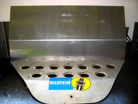 1996 Ford Bronco - This is a part with Bilstein branding, not a 1996 Ford Bronco.