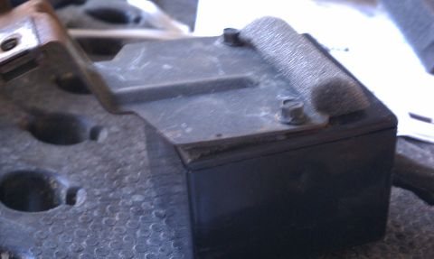 1990 Ford Bronco - This part appears to be related to wiper repair, but does not match the 1990 Ford Bronco claim.