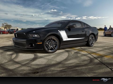 2012 Ford Mustang photo