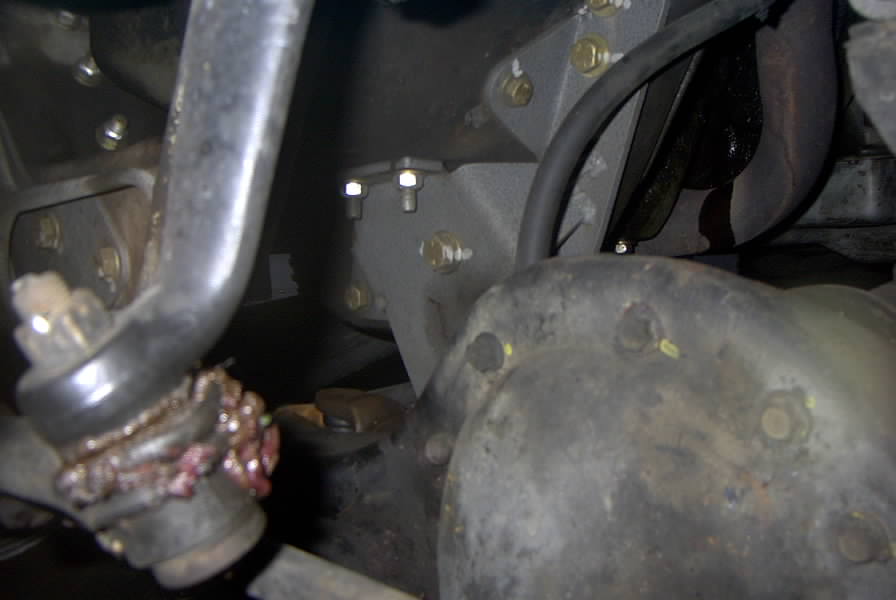 FRONT VIEW OF DRIVER SIDE BRACKET