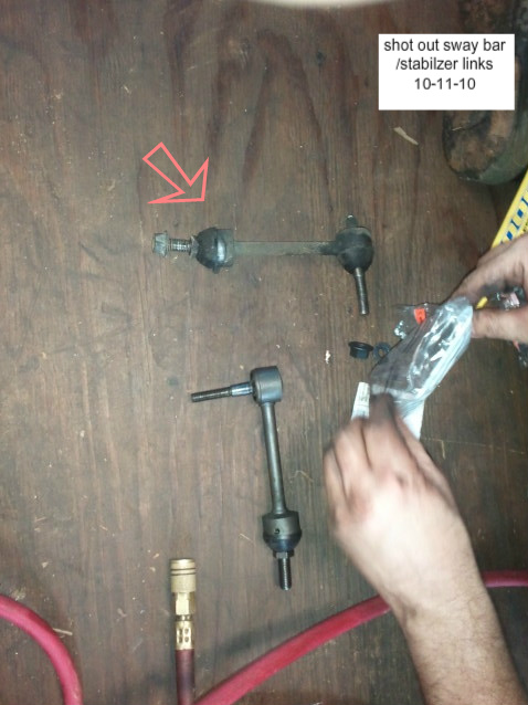 1998 Ford Crown Victoria - MOOG sway bar/ stabalizer link ends replaced 98 Tricky Vicky old ones and new in pic 10-11-2011 128444 miles