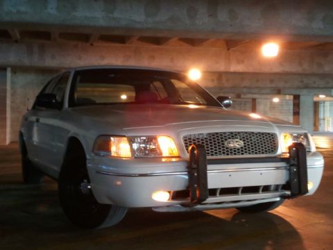 1998 Ford Crown Victoria - 98 p71 Tricky Vicky with her sexy fogs