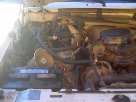 1996 Ford Bronco - Under the hood on the passanger side
