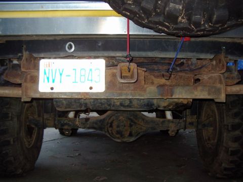 1985 Ford Bronco - Good picture of the flipped hitch.