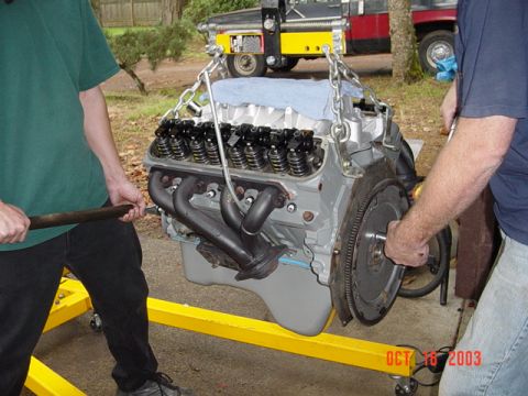 1989 Ford Bronco - Torque is applied to the flexplate bolts