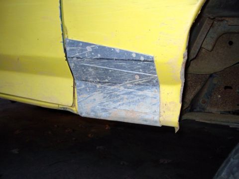 1985 Ford Bronco - Close up of left side patch panel made from a scrap piece of aluminum my buddy had laying around.