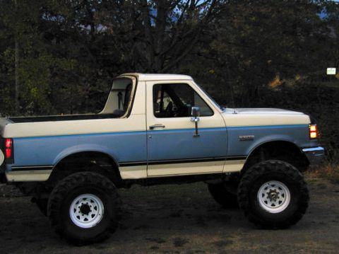 1988 Ford Bronco - Another shot with the top off