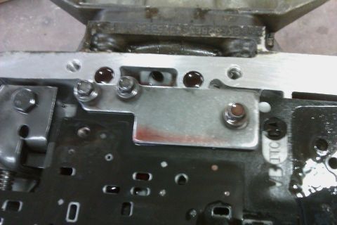 2005 GMC Yukon - Removing seperator plate