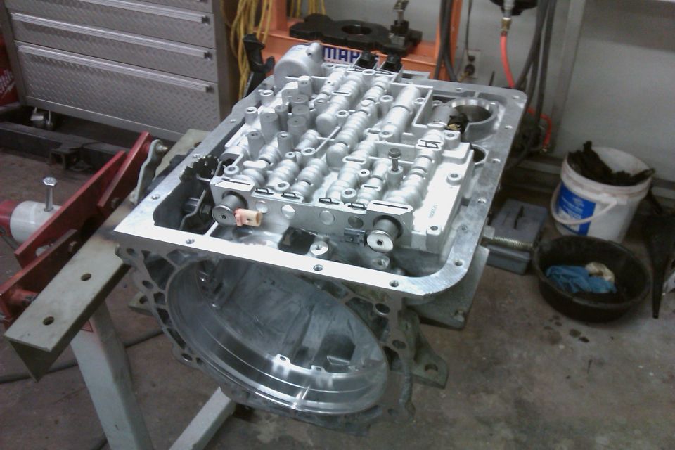 Cleaned case and clean complete valve body