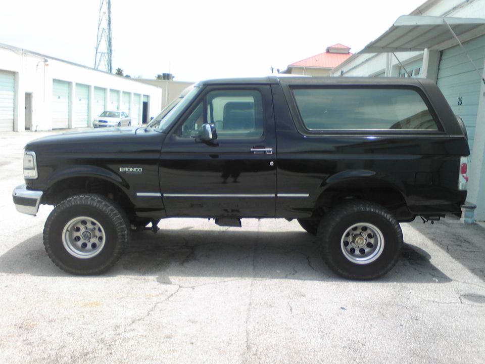 Black 1995 Ford Bronco side view