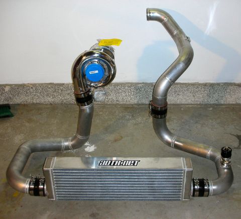 2004 Ford Crown Victoria - This is a supercharger and intercooler kit, not a 2004 Ford Crown Victoria.
