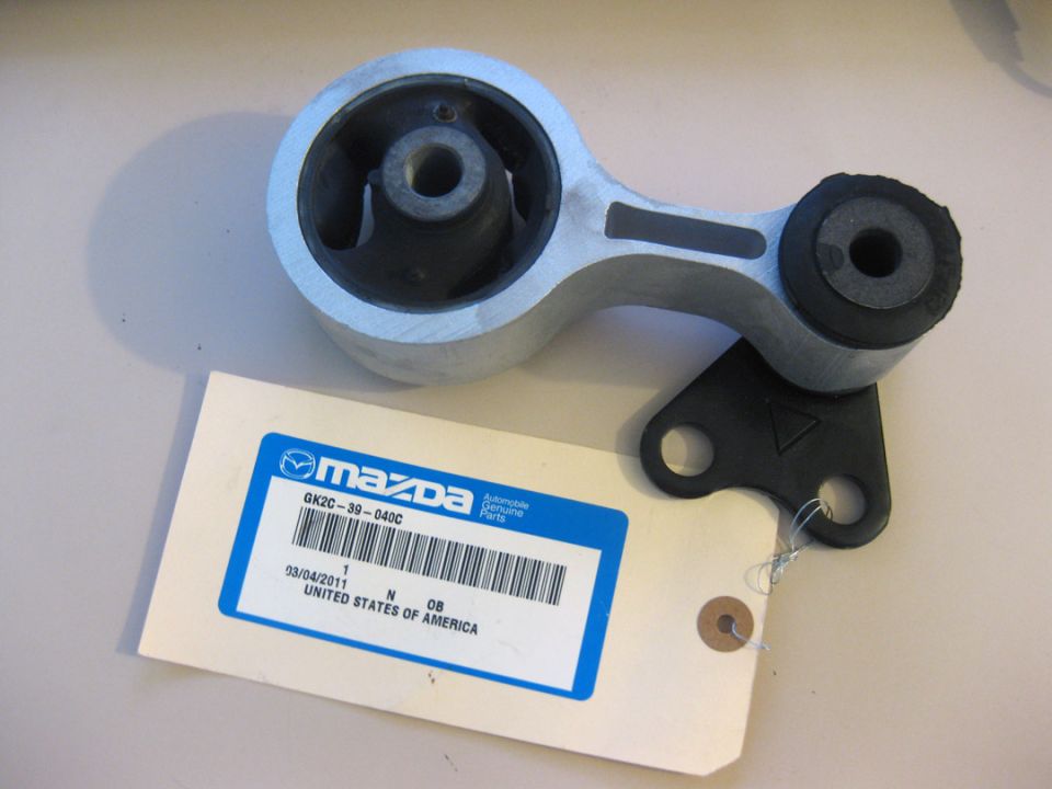 Mazda engine mount part with part number GK2C-39-040C
