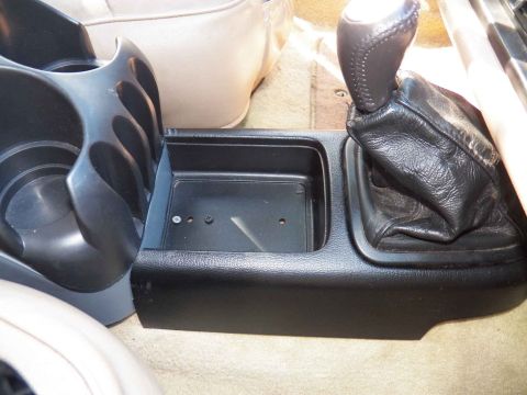 1993 Ford Crown Victoria - Installed at the correct height to match the back portion of the console.
