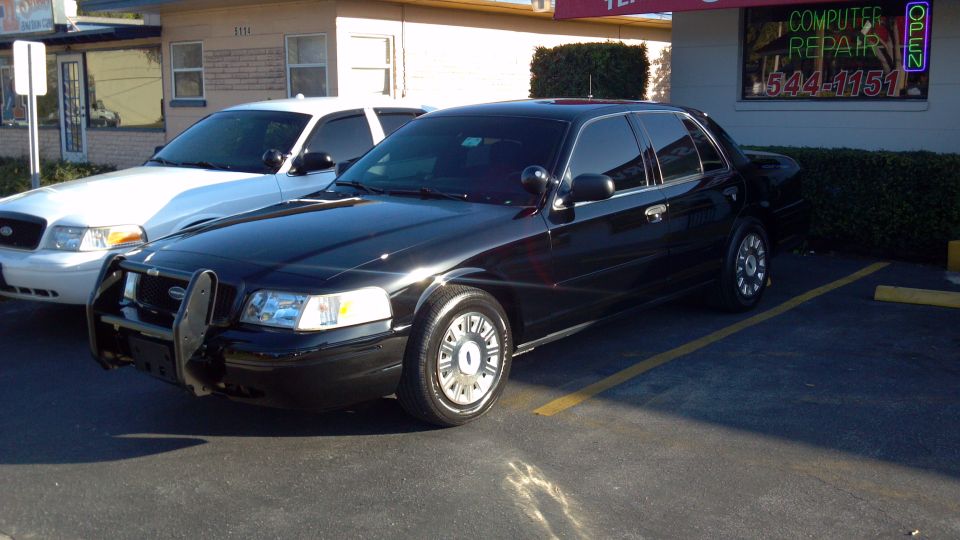 2005 Ford Crown Victoria