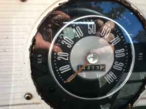 1995 Ford Bronco - Speedometer gauge reads 30 mph, with odometer showing 44,731 miles.