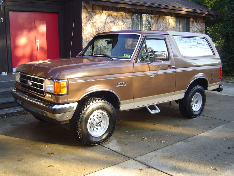 1991 Ford Bronco “bigeddie”