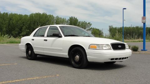 2006 Ford Crown Victoria photo