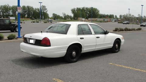 2006 Ford Crown Victoria photo