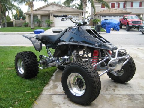 1988 Suzuki QUADRUNNER 500/LT500 photo