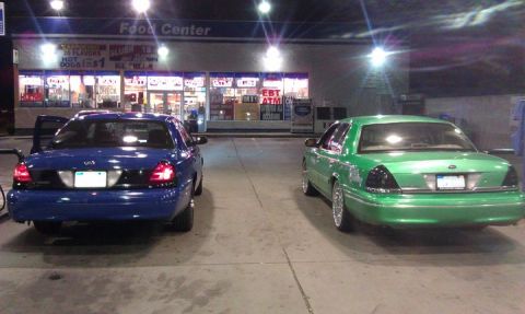 2002 Ford Crown Victoria photo