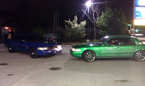 2002 Ford Crown Victoria photo
