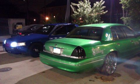 2002 Ford Crown Victoria photo