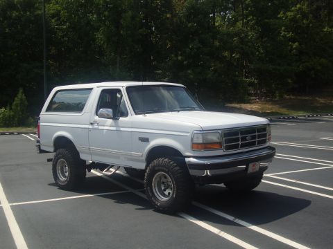 1995 Ford Bronco photo