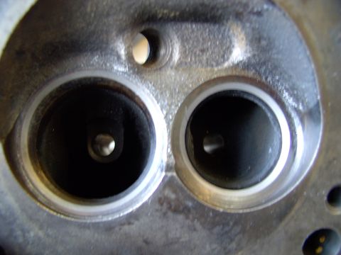 1983 Chrysler Fifth Avenue - Happily the seats and valve faces cleaned up easily and quickly with minimal lapping, a testiment to the good shape they were in. No apprec…
