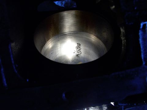 1983 Chrysler Fifth Avenue - 26 year old cylinders still had fair crosshatch left on them. The band of fuel varnish build up at the bottom of the cylinder indicates the…