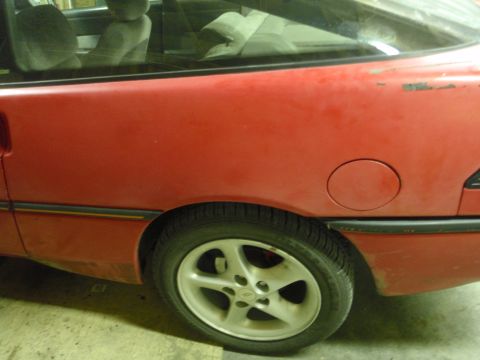 1990 Ford Probe - driver side rear quarter panel before