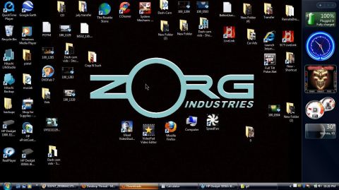 2000 Mercury Grand Marquis - This is a computer desktop screen with a large ZORG INDUSTRIES logo and many icons.