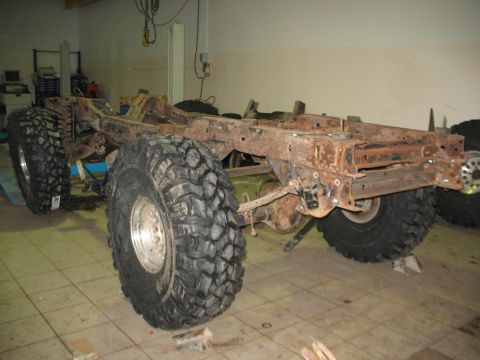 1992 Ford Bronco “Rhinoceros”