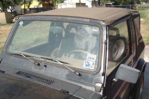 1986 Suzuki Samurai photo