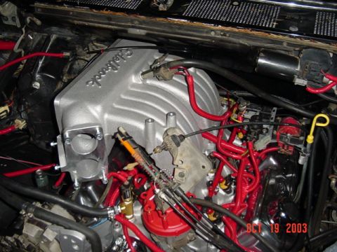 1989 Ford Bronco - Upper manifold is mounted