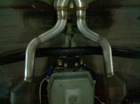 2000 Ford Crown Victoria - The car previously had a single exhaust system. The existing manifolds and cats were retained to retain the reliability of those parts. Upo…
