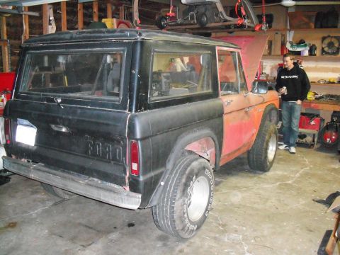 1991 Ford Bronco - This Ford Bronco appears to be from the second generation, likely between 1978 and 1979.