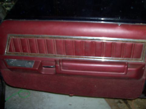 1979 Ford Ranchero - Thunderbird style of door panel with power window and locks.